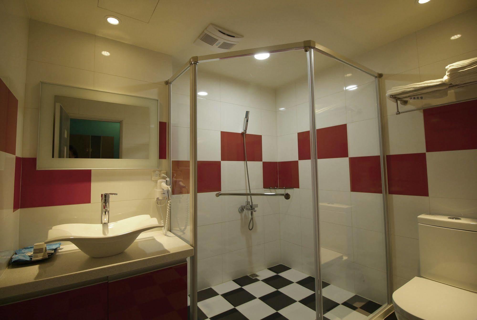Maui B&B Hualien City Exterior photo