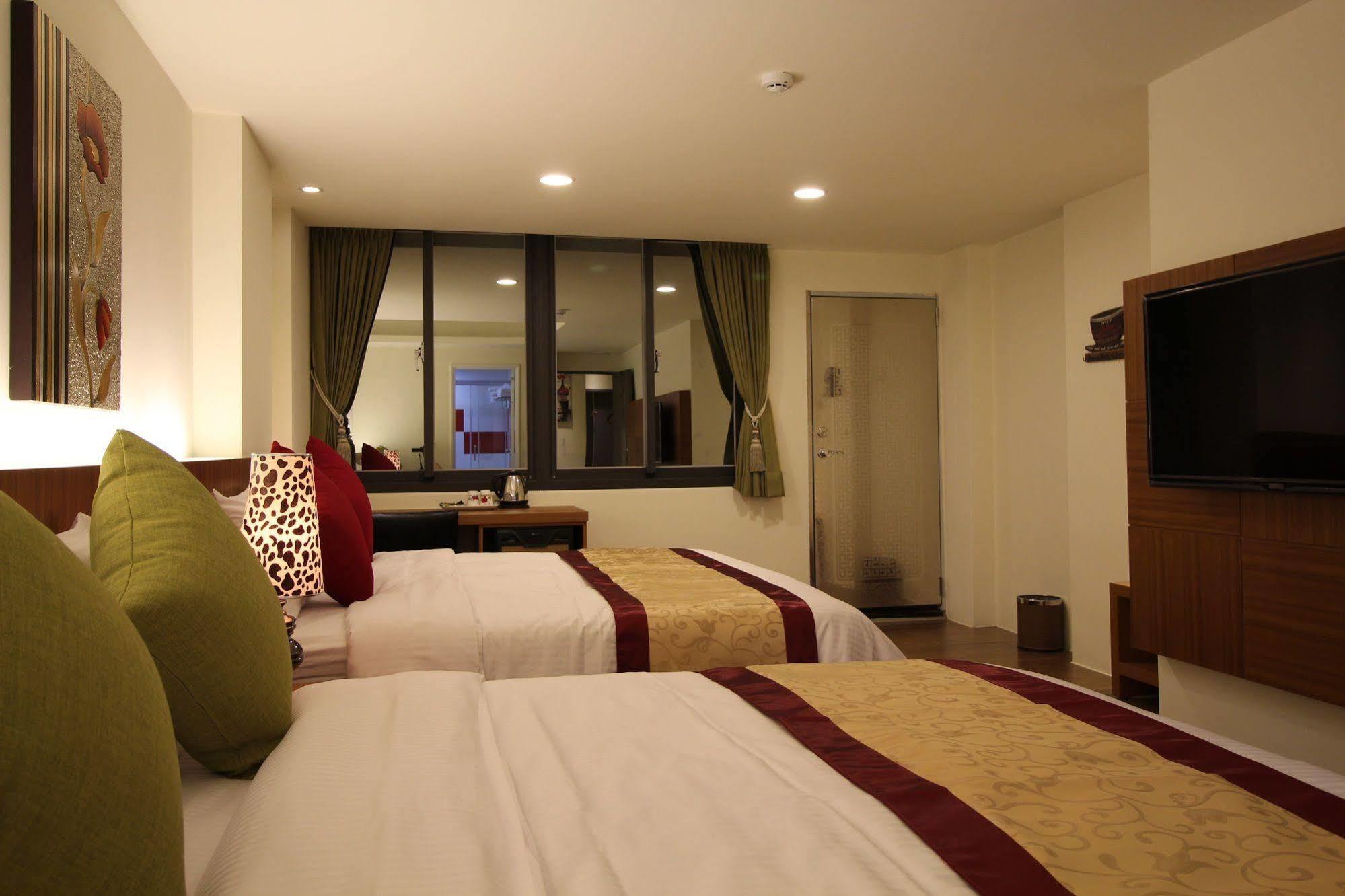 Maui B&B Hualien City Exterior photo